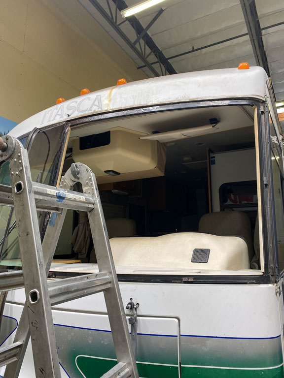 2004 Itasca Sunrise Rust Repair around Windshield